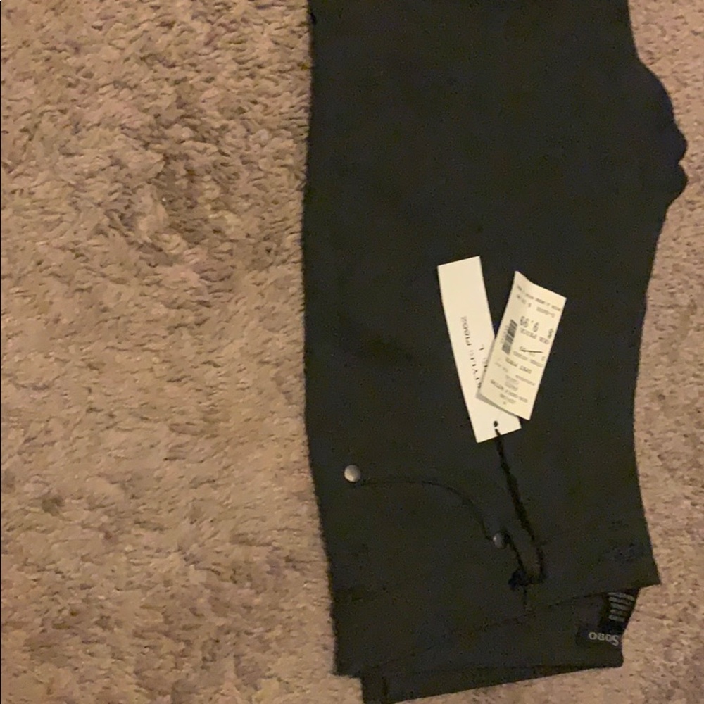 Juniors gray pants